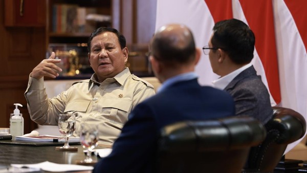 Benahi tni dan polri, Prabowo: Kita Sudah Pecat Jenderal Bintang 2 dan 3!
