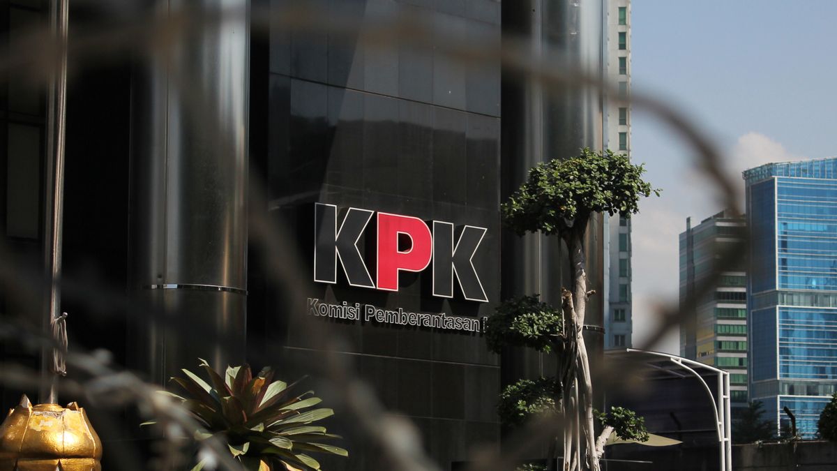 Terkait Korupsi Importasi Bea Cukai KPK Periksa Liem Eng Hwie hingga Benny Tan